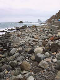 Kiesstrand im Nordosten Teneriffas